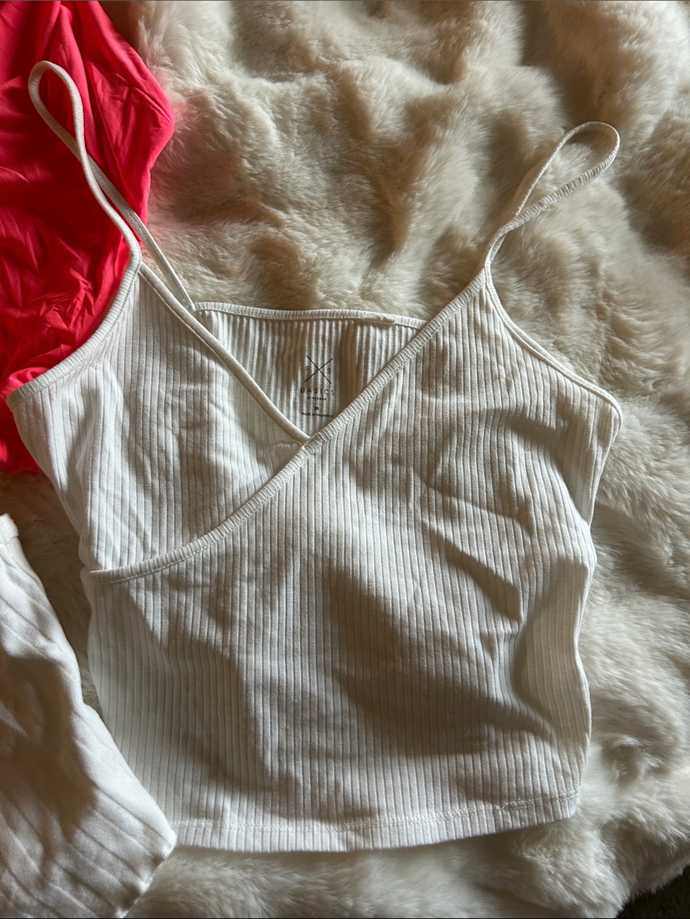 Top Bundle (4) - Picture 4 of 5
